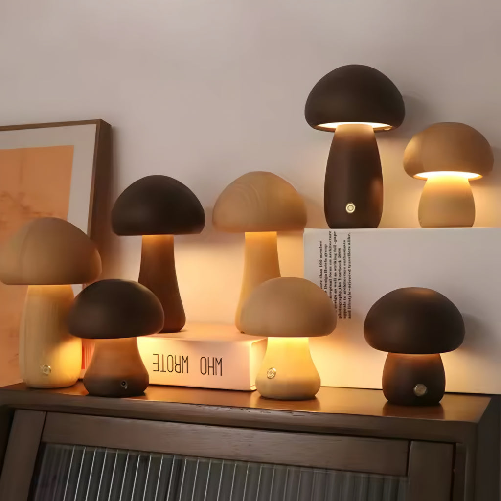 Trestruktur nattlampe med soppdesign